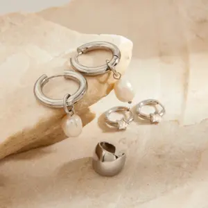 Minimalist Stainless Steel Pearl Earrings JDE201584-S 12 S77b32f5a95234247be08763094058b1bA