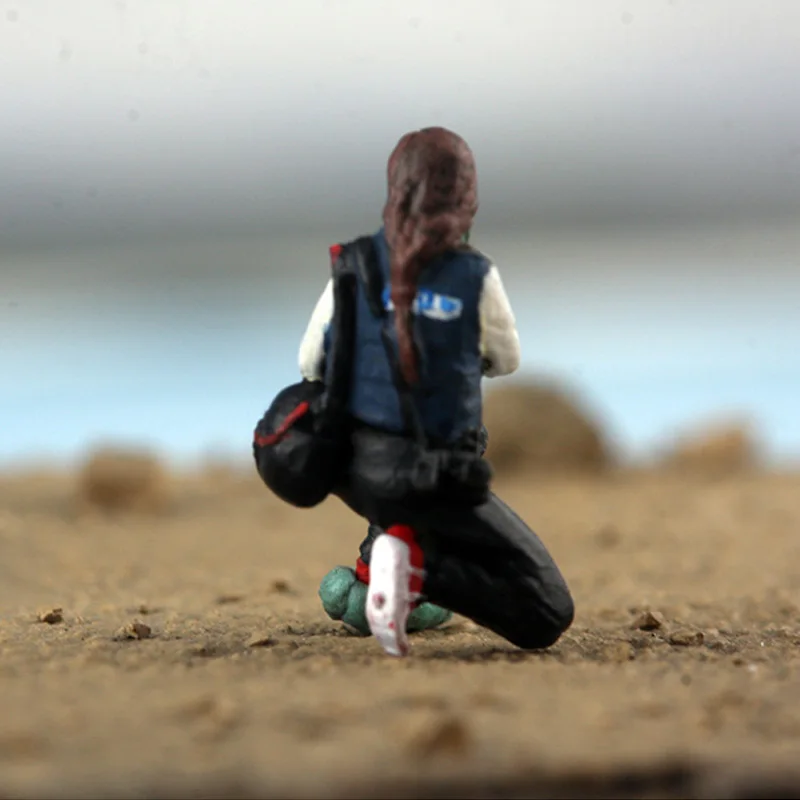 1:72 Scale Outdoor Scene Resin Model 2 1:72 Scale Outdoor Scene Resin Model - Image 2