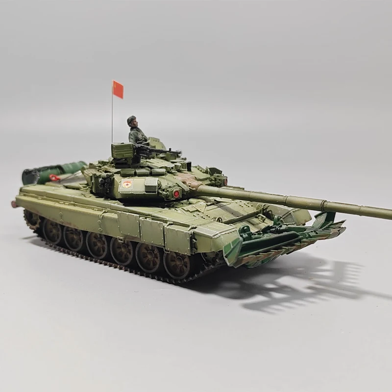 Russian T-90A Tank Model 1:72 Scale 4 Russian T-90A Tank Model 1:72 Scale - Image 4