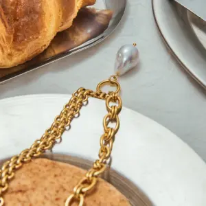 S7815001b8a3c4cb5b374dc6979b68ef0B