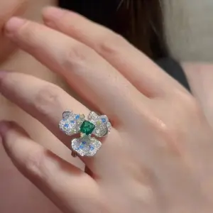 Elegant Silver and Green Beryl Jewelry Set 10 S781afe9c25a64748874c76392f08ff37n