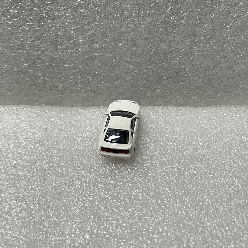 Die-cast Nissan 300ZX CZ32 Model 1:100 Scale 4 Die-cast Nissan 300ZX CZ32 Model 1:100 Scale - Image 4