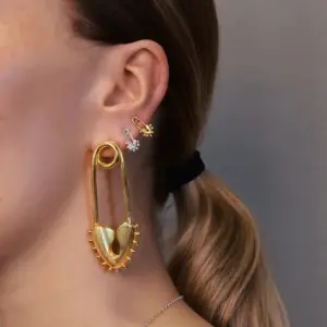 S783215dc4c1345b5b48cd348d06e985dP