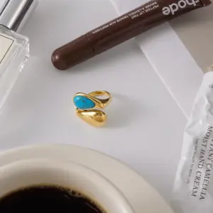 Vintage Stainless Steel Gold-Tone Turquoise Ring Set 12 S78e9a6ba67f64882931bb914f439d8c5J