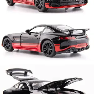 Mercedes-Benz AMG GTR 1:32 Diecast Model in Green 15 S799488f2a3ef4caaadf80a7481c5c972a