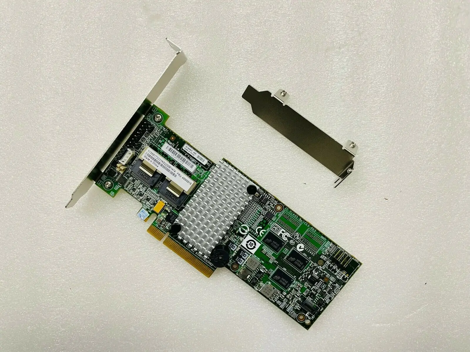 IBM M5014 SAS Controller Card with 256MB Cache 4 IBM M5014 SAS Controller Card with 256MB Cache - Image 4