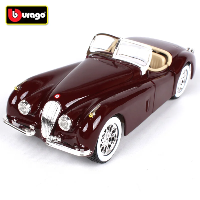 1951 Jaguar XK120 Roadster Diecast Model 4 1951 Jaguar XK120 Roadster Diecast Model - Image 4