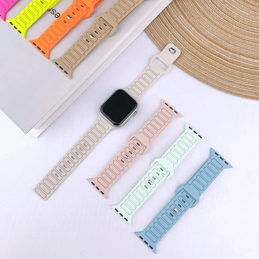 Silicone Strap for Apple Watch 38-49mm—Series 10-4 5 Silicone Strap for Apple Watch 38-49mm—Series 10-4 - Image 5