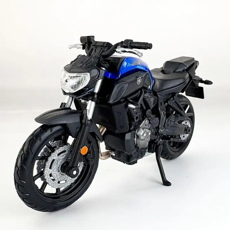 Yamaha MT-07 1:18 Scale Die-Cast Motorcycle Model 7 Yamaha MT-07 1:18 Scale Die-Cast Motorcycle Model - Image 7