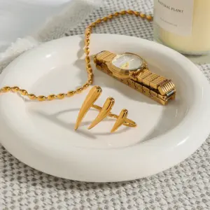 S7bf132118e0645d9a41e1872572e8866B