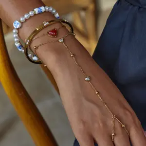 S7c49a0a28eac4ffc97b5830184ec8bc9D