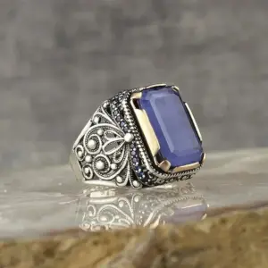 Vintage Men's Signet Ring with Blue Zircon 8 S7c6f1ad0c9304e3593355264e8bf08505