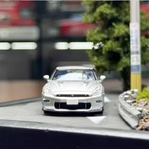Silver GTR R35 diecast model 1:64 scale 9 S7c98091d55e447fb90790c9b63460388O