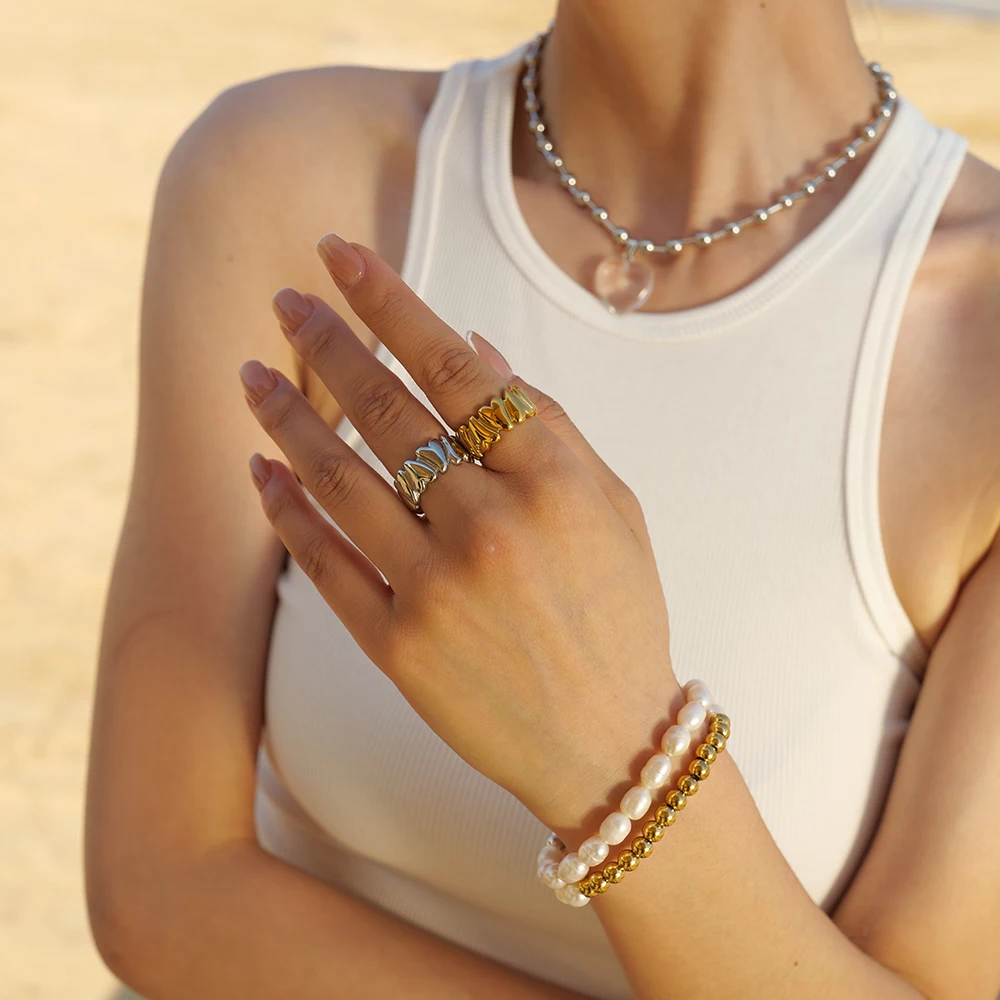 Heart-Shaped Stainless Steel Fashion Ring JDR2305028 5 Heart-Shaped Stainless Steel Fashion Ring JDR2305028 - Image 5