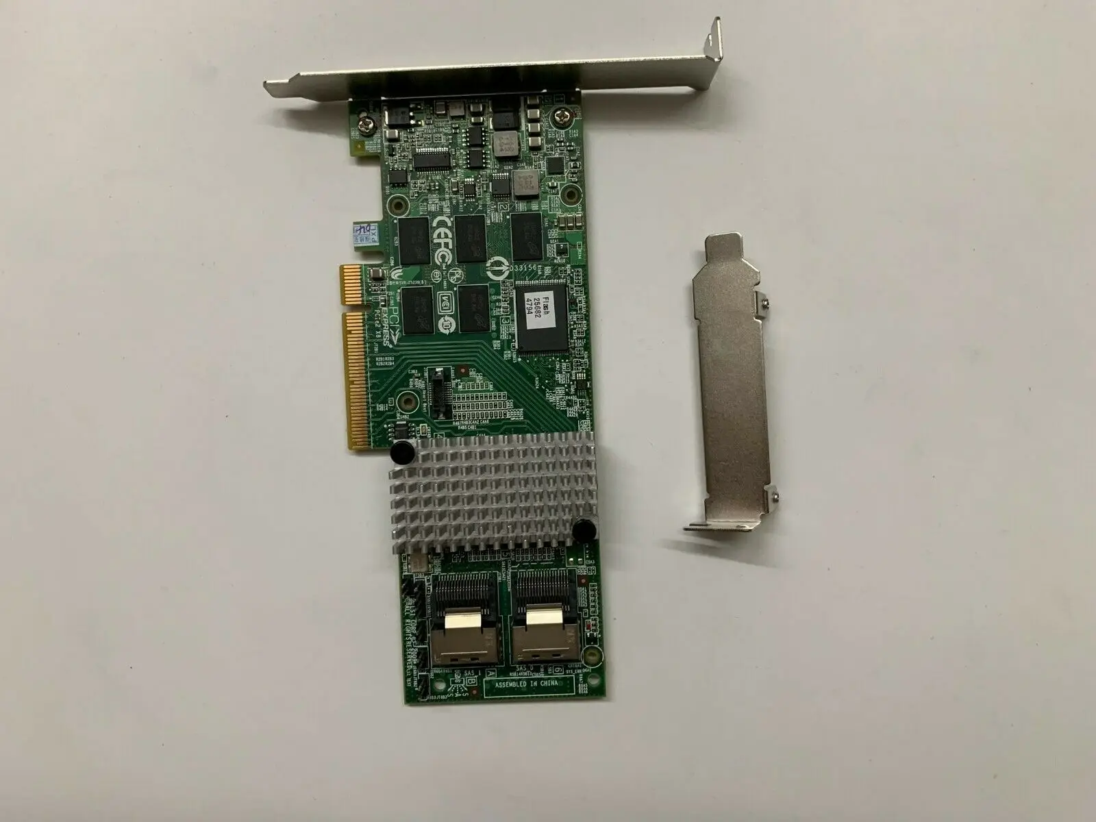LSI MegaRAID 9261-8i RAID Controller Card 5 LSI MegaRAID 9261-8i RAID Controller Card - Image 5