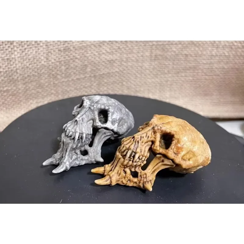 Deformed Alien Skull Miniature Set for Collectors 5 Deformed Alien Skull Miniature Set for Collectors - Image 5