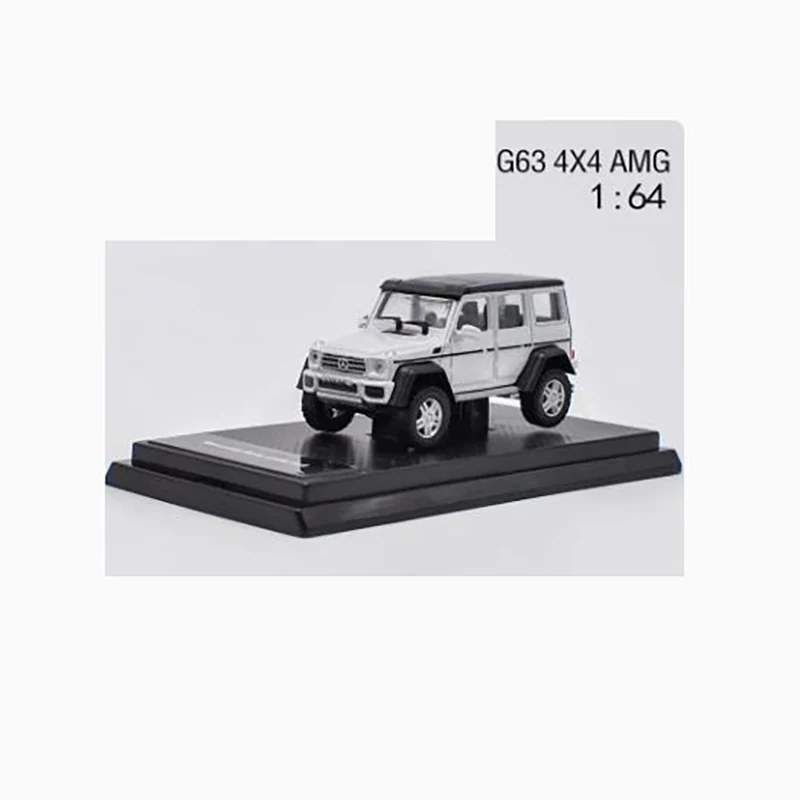Mercedes-Benz G63 6X6 Diecast Model 1:64 Scale 8 Mercedes-Benz G63 6X6 Diecast Model 1:64 Scale - Image 8