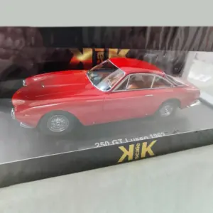 1962 Ferrari 250 GT Lusso 1/18 Diecast Model 7 S7ded0d8e9ad649da907cd747db00bd71N