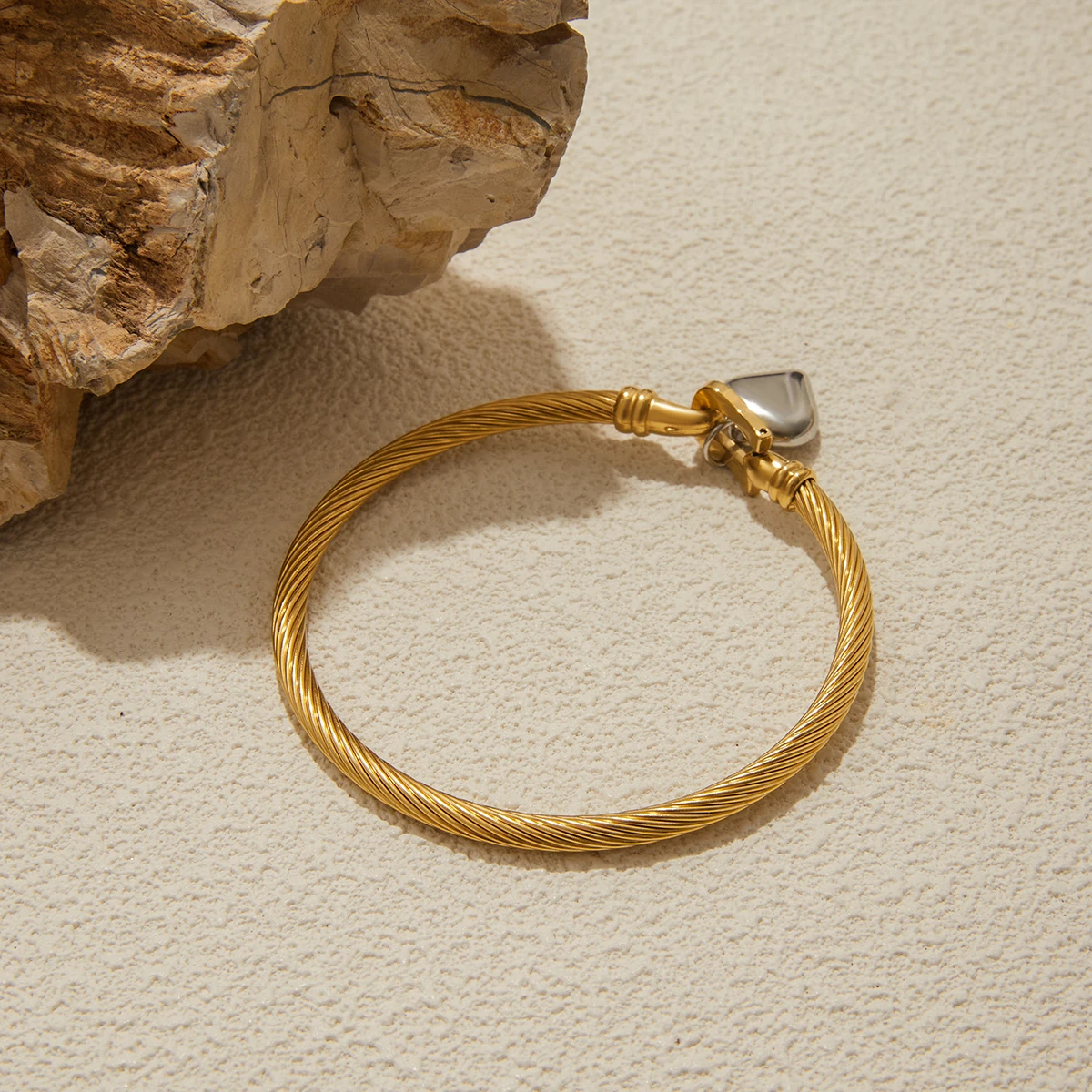 Stainless Steel Heart Bracelet for Women 6 Stainless Steel Heart Bracelet for Women - Image 6