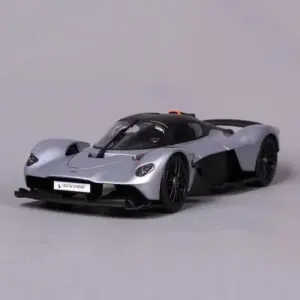 Aston Martin Valkyrie 1:18 Diecast Model 11 S7e044820987246348b99f06170ea5713f