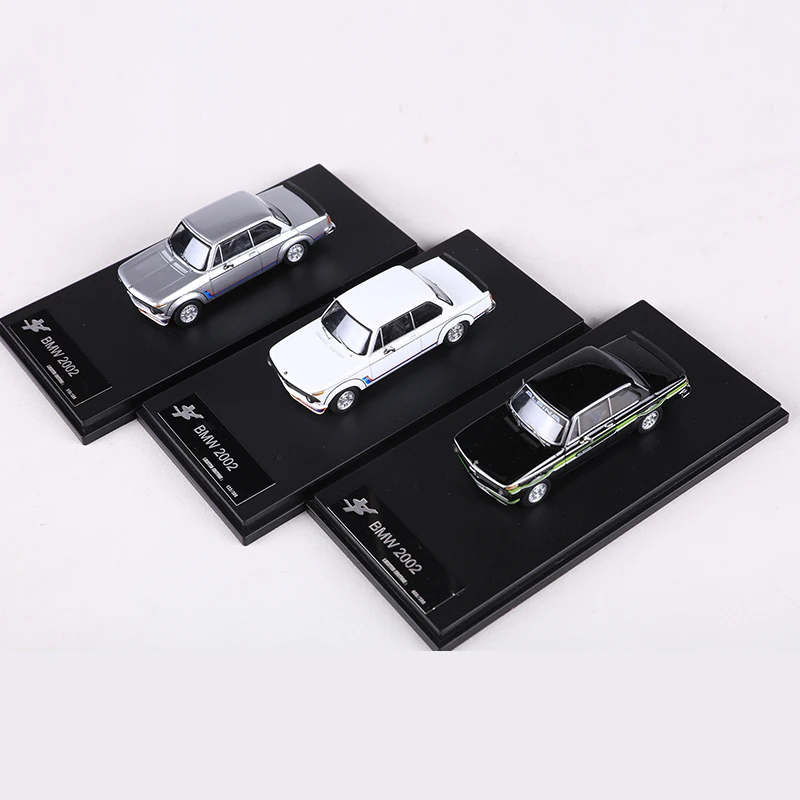 BMW 2002 Turbo 1:64 Diecast Model Collector's Display 4 BMW 2002 Turbo 1:64 Diecast Model Collector's Display - Image 4