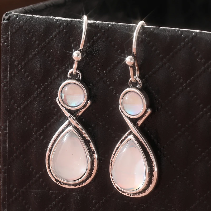 Vintage Silver Moonstone Earrings 3 Vintage Silver Moonstone Earrings - Image 3