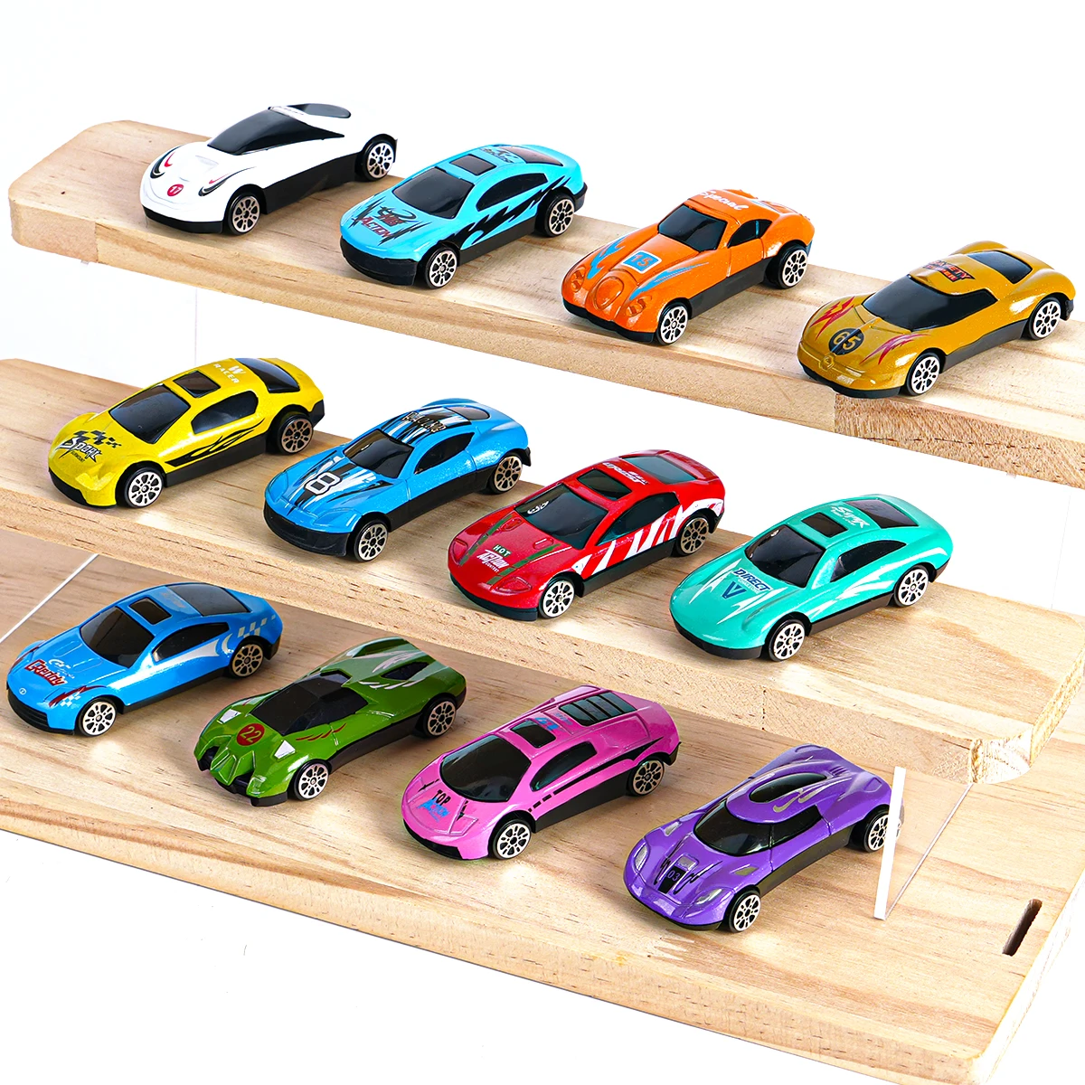 Vibrant 1:64 Scale Diecast Car Set 7 Vibrant 1:64 Scale Diecast Car Set - Image 7