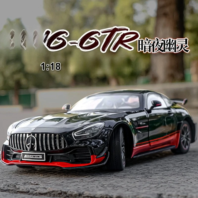 Mercedes-Benz AMG GTR 1:18 Diecast Model with Sound & Light 3 Mercedes-Benz AMG GTR 1:18 Diecast Model with Sound & Light - Image 3