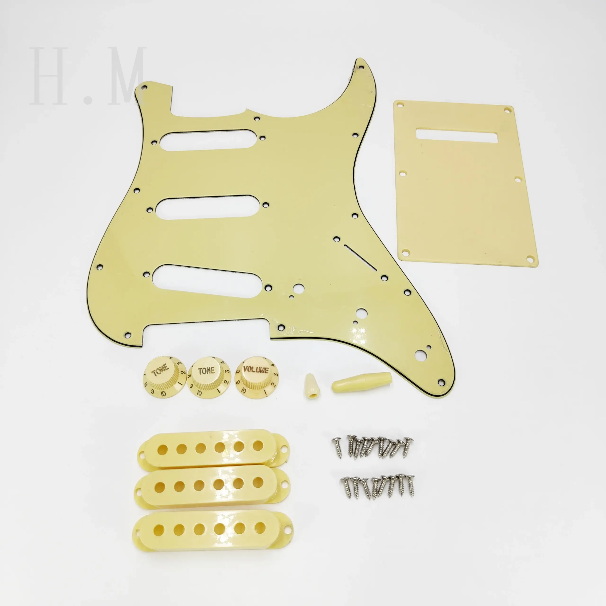 ST Guitar Accessories Set with Pickguard & Control Knobs 9 ST Guitar Accessories Set with Pickguard & Control Knobs - Image 9