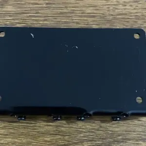 Professional 4-String Bass Guitar Bridge with Finishes 12 S7fe145a779dc4c20ac154dd9cfa4d8f3L