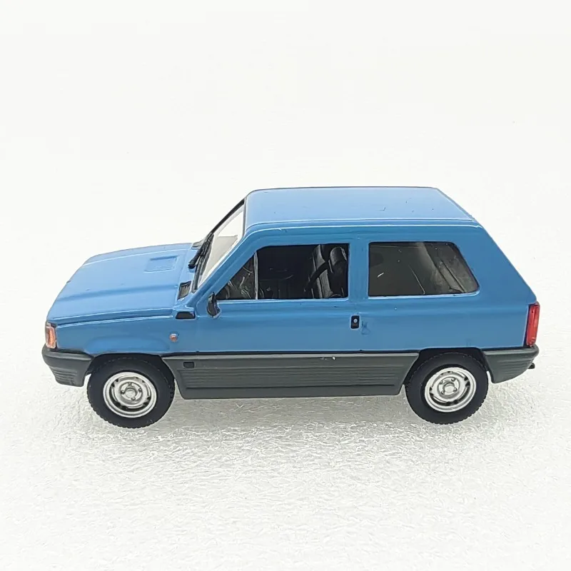 Vibrant Blue Fiat Panda 4x4 Diecast Model 2 Vibrant Blue Fiat Panda 4x4 Diecast Model - Image 2
