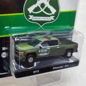 Military-Style Diecast Pickup Truck Model 1:64 6 S80f94fdf7bba4f5582dfcc136a08b9c5Y