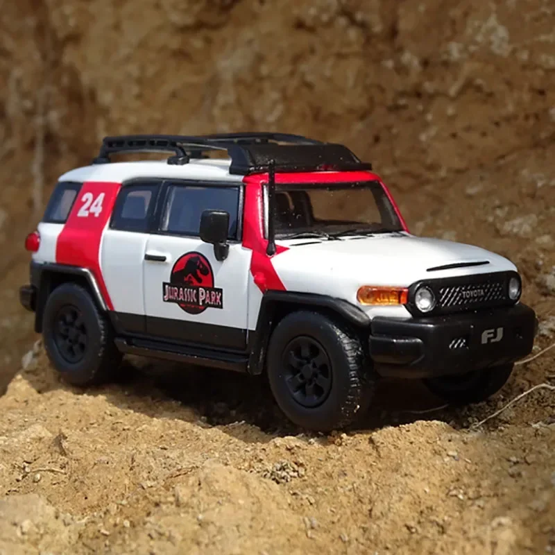 1/64 Scale Diecast FJ Cruiser Model 6 1/64 Scale Diecast FJ Cruiser Model - Image 6