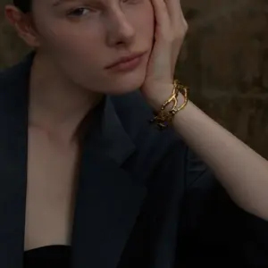 S812627c43a2e45a597a9b7a3d6a6c3d4o