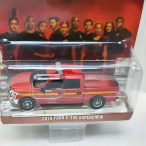 Greenlight 1:64 Ford F-150 Rescue Model 6 S81c1a89f65db40f8b73db5937fd23b22w