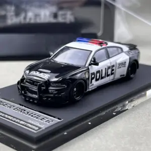 Black 1:64 Scale Police Car Model for Collectors 8 S81cc37db28ba40b0b5d18cd4428d1e440