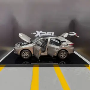 Copper Toyota Harrier 1:18 Scale Model 9 S81eac67d02c443999bb974f154153885n