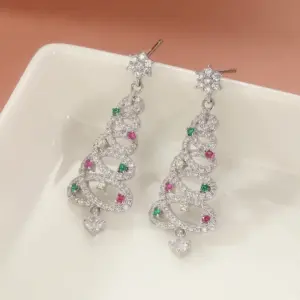 Sparkling Geometric Christmas Tree Earrings 10 S81eeaad97a8c4e718ec5866a4152ecd13
