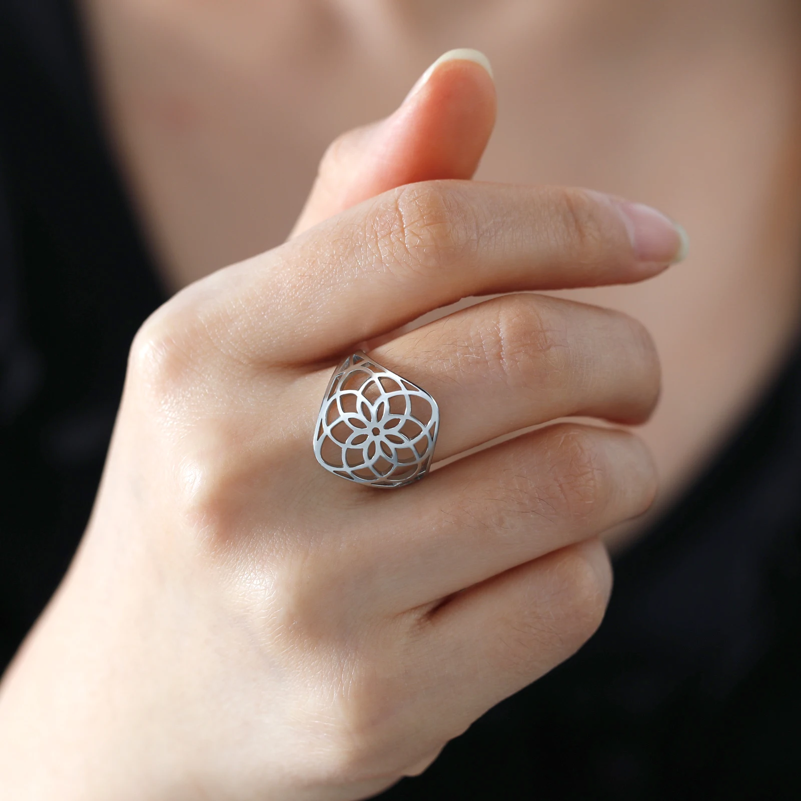 Elegant Filigree Flower Ring for Women 2 Elegant Filigree Flower Ring for Women - Image 2