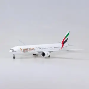 Boeing 777 Dreamliner 1/157 Scale Model 7 S8249ecda11f9492fad92fc6fe622ef22E