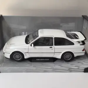 Ford Sierra RS500 1987 Die-Cast Model in White 5 S828dd419df134a22b51c048c6906f57e0