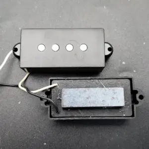 Open-Type 4-String Precision P Bass Pickup 9 S829312592b1046a8ad0700e55cd9ba6fC