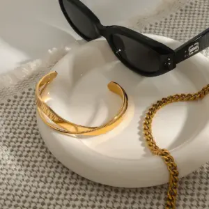 S82d8ab04b1d0458ab3799b7b011cfd04F