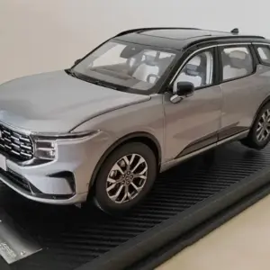 2023 Ford Edge Diecast Model 1:18 Scale 7 S82f853c8ad864605a0fa59581caf2d0fw