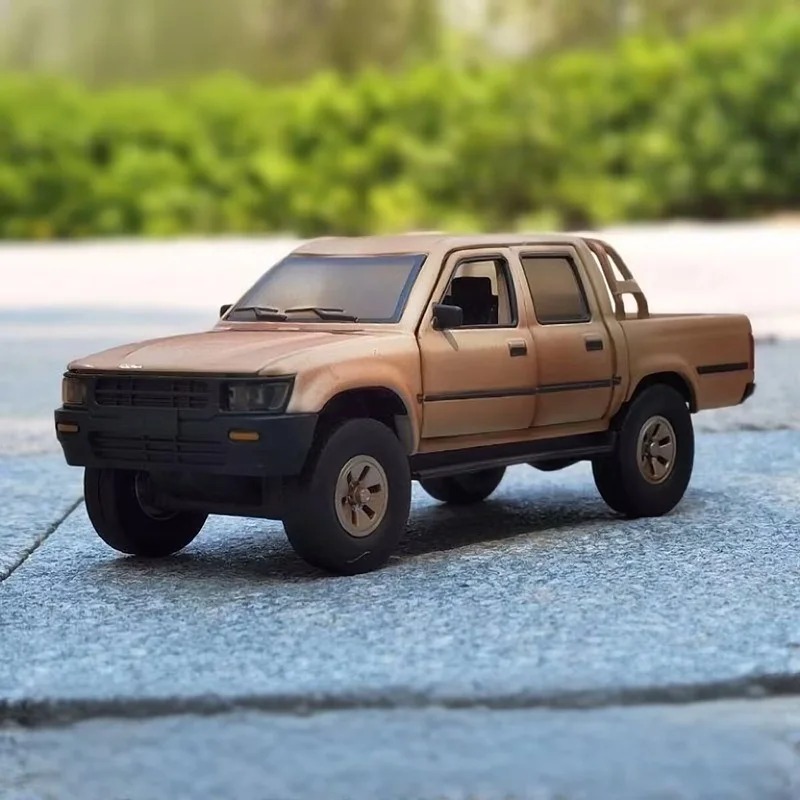 1:32 Diecast Off-Road Pickup Truck Model 2 1:32 Diecast Off-Road Pickup Truck Model - Image 2