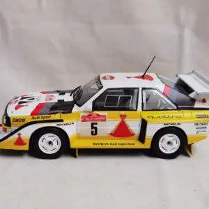 Audi Quattro Diecast Model 1/18 Scale 7 S83b8c518a13c44599465650a7664b8dax