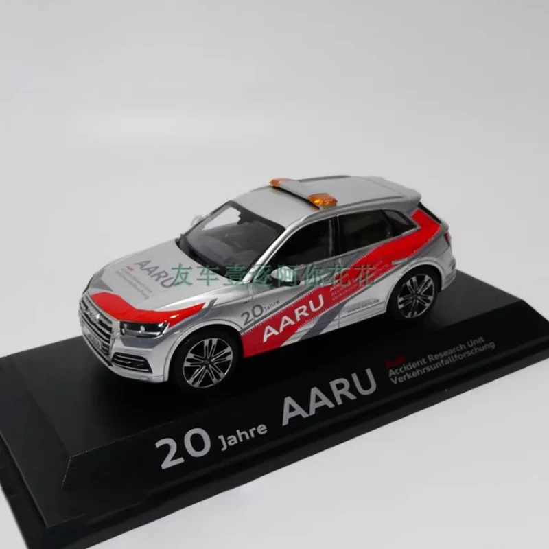 1:43 Scale Audi SQ5 Traffic Research Model 1 1:43 Scale Audi SQ5 Traffic Research Model