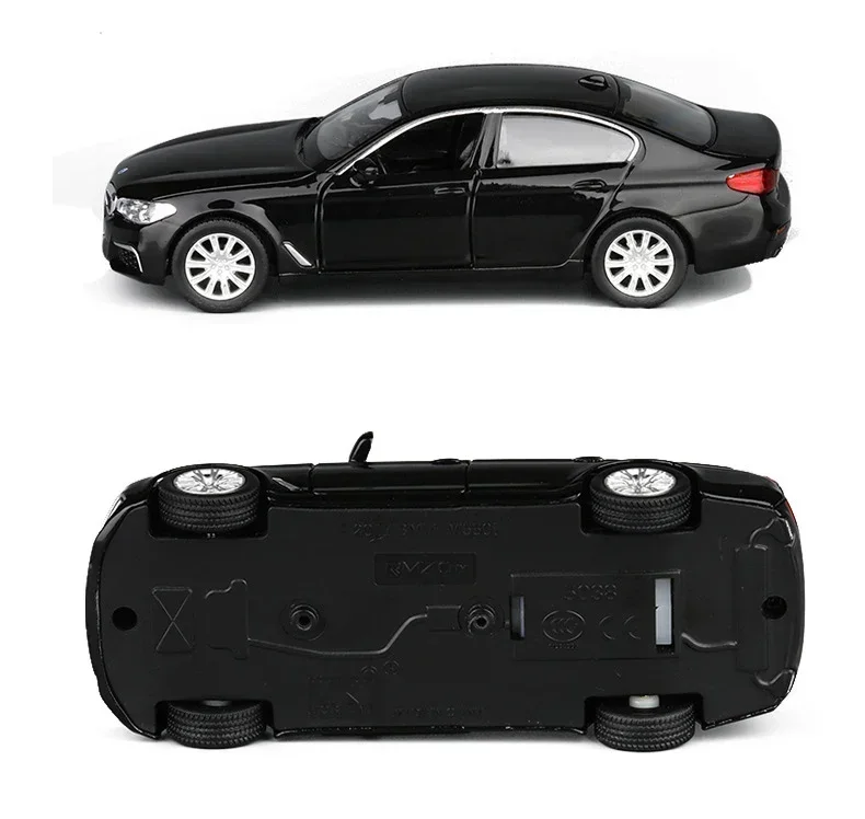 Miniature BMW 550i Model 1:36 Scale Collection 4 Miniature BMW 550i Model 1:36 Scale Collection - Image 4