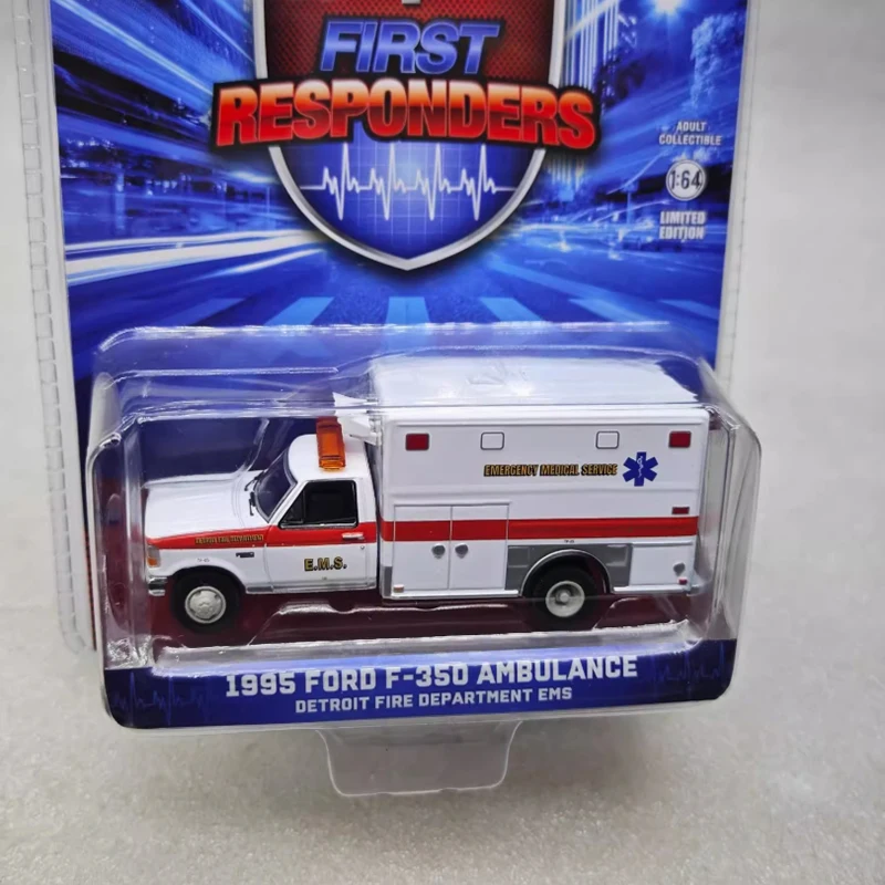 1995 Ford F-350 Ambulance Diecast Model 2 1995 Ford F-350 Ambulance Diecast Model - Image 2