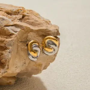 Stainless Steel Two-Tone Geometric Earrings 12 S84e15b3a10bd44f2af44e57c85bd14b3O